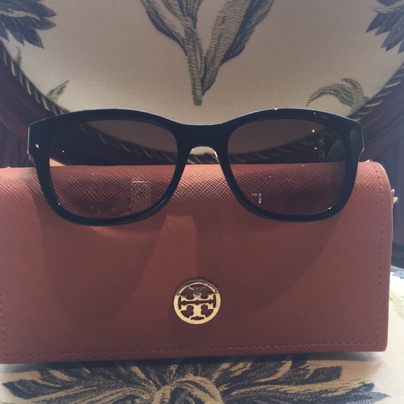 Tory Burch Accessories - Authentic Tory Burch sunglasses